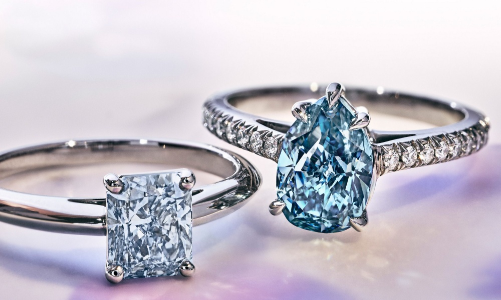 diamante albastre - pietre pretioase