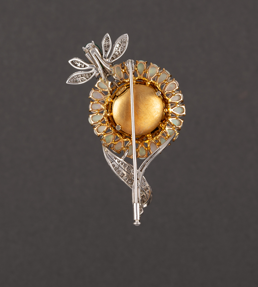 Brosa cu ceas Longines din aur de 18k cu opal, smaralde si diamante naturale