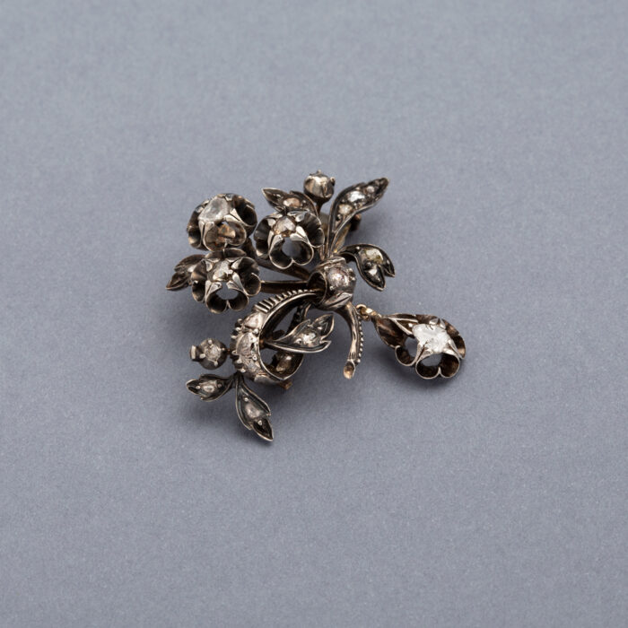 Set din perioada Victoriana din aur de 14k si argint cu diamante naturale