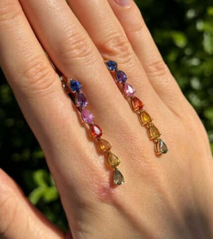 Cercei lungi „Curcubeu” din aur de 14k cu 7ct safire naturale multicolore