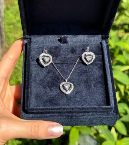 Set vintage din aur alb de 18k cu diamante naturale