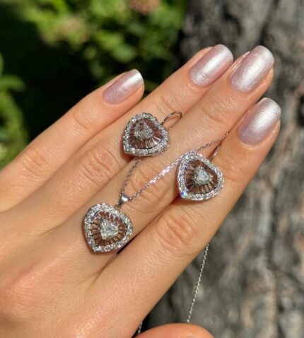 Set vintage din aur alb de 18k cu diamante naturale
